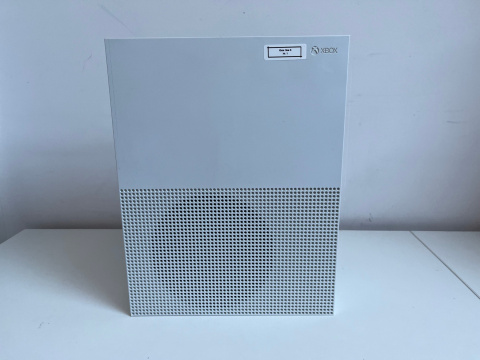 Xbox One S 1TB Xbox One S 1TB